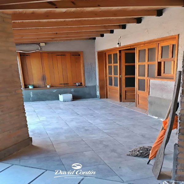 93fe8f5f-b4bd-4e9e-9894-1f1b08033878