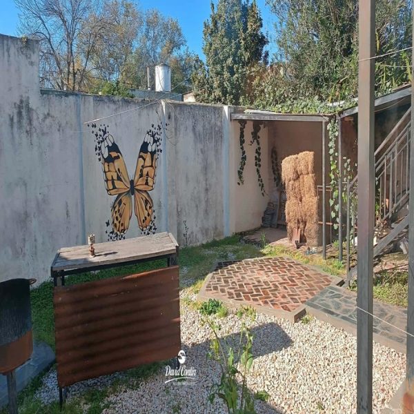 d3e8e801-17bd-4d10-89b2-f1931a975ec8